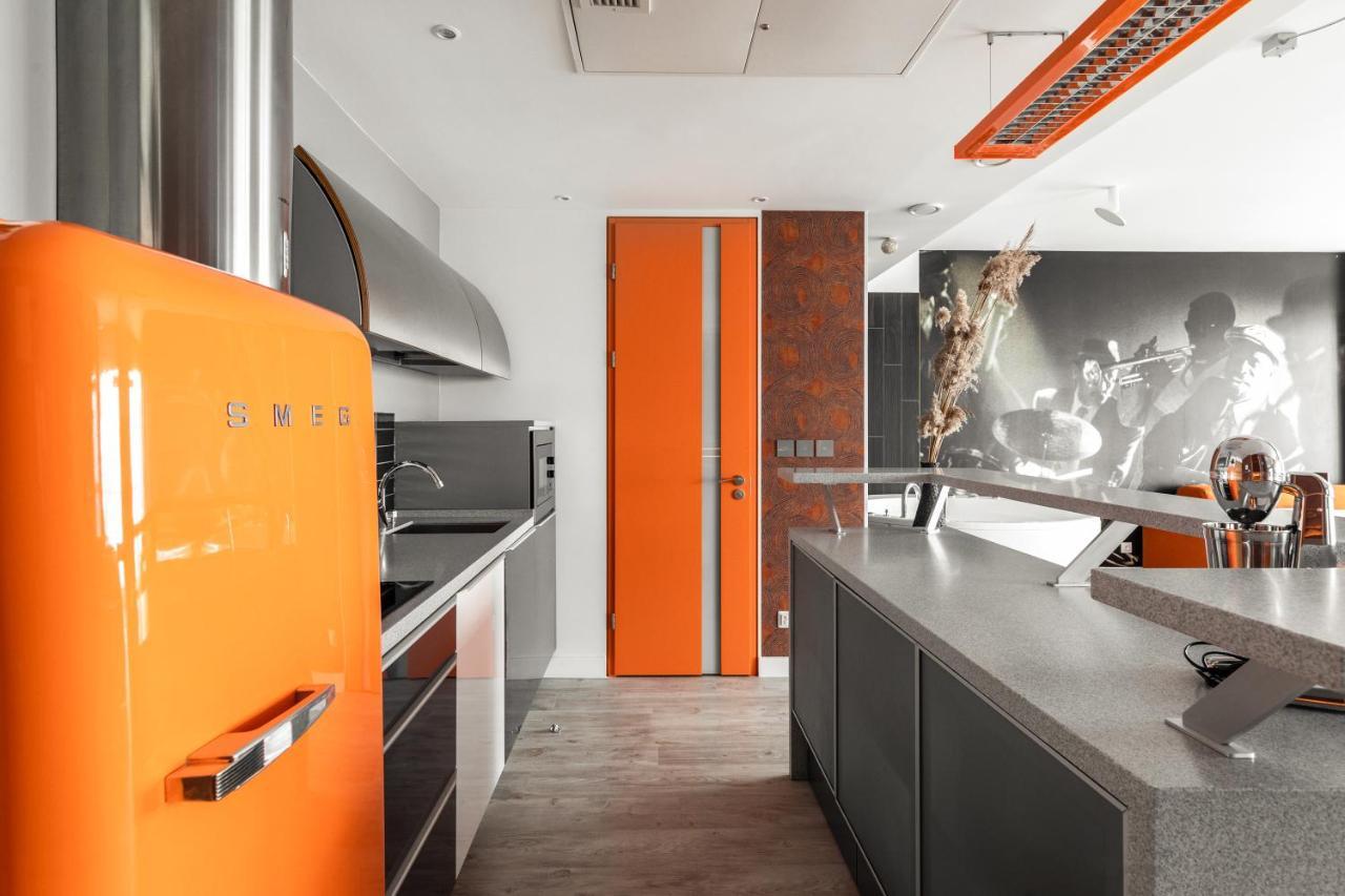 Sky Orange Jacuzzi 28 Floor Apartment Klaipeda