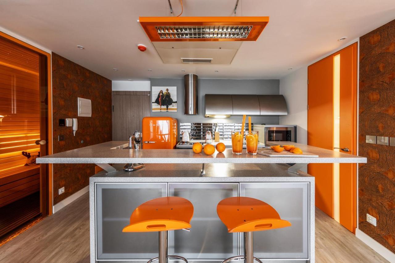 Sky Orange Jacuzzi 28 Floor Apartment